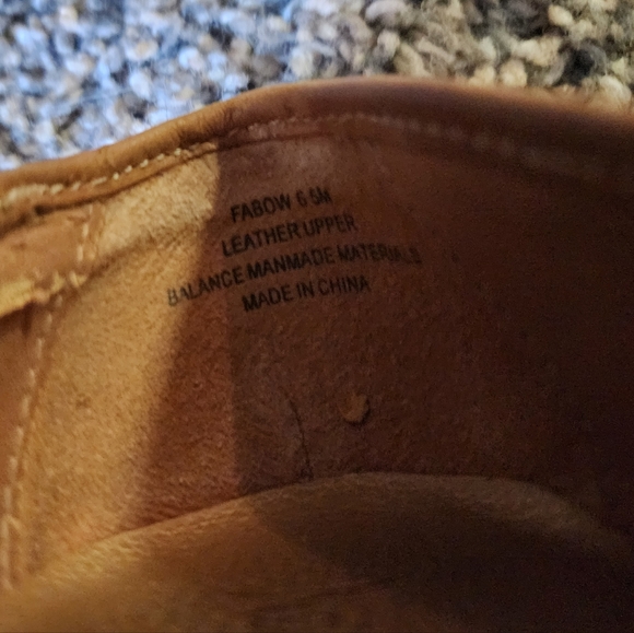 Neiman Marcus leather flats size 6.5 - Picture 7 of 7